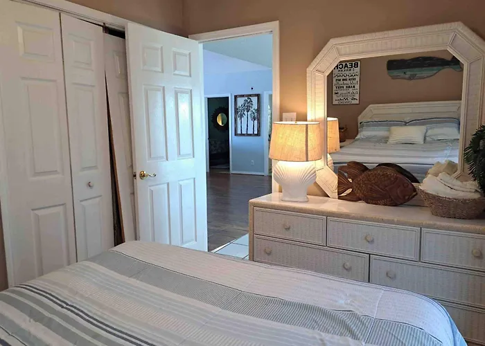 Dog Friendly With Private Internet And Washer And Dryer