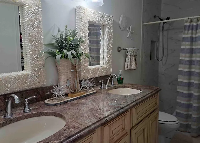 Holiday home Dog Friendly With Private Internet And Washer And Dryer *