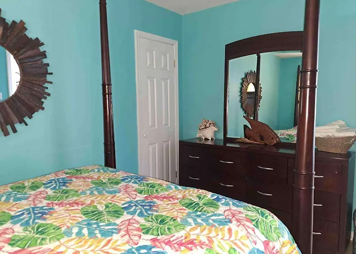 Dog Friendly With Private Internet And Washer And Dryer Holiday home *