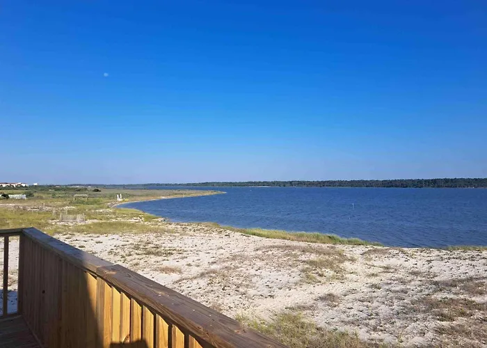 Holiday home Dog Friendly With Private Internet And Washer And Dryer *