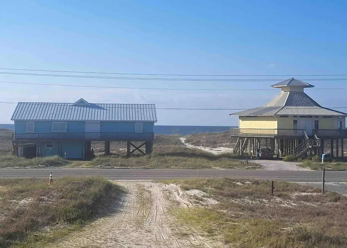 Dog Friendly With Private Internet And Washer And Dryer Holiday home *